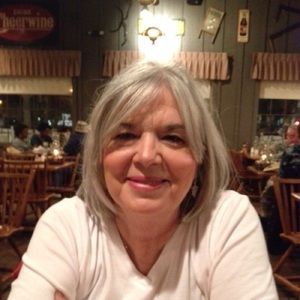 Meet your Posher, Gloria